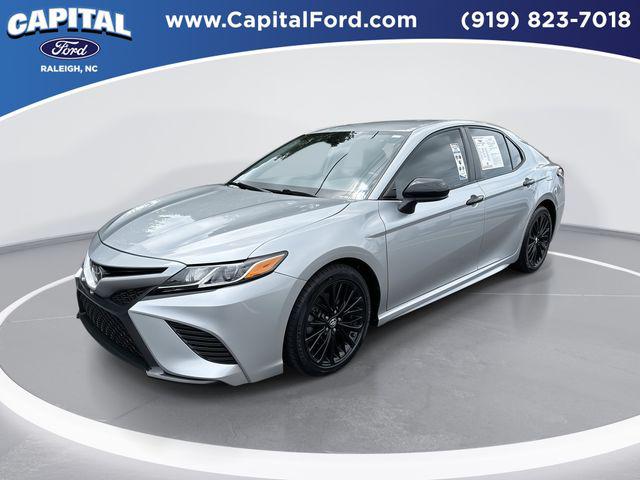 2020 Toyota Camry SE Nightshade Edition