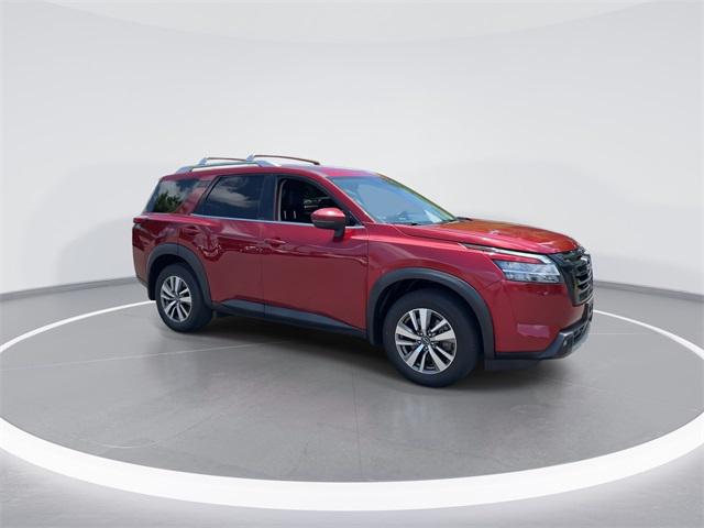 2022 Nissan Pathfinder SL 4WD