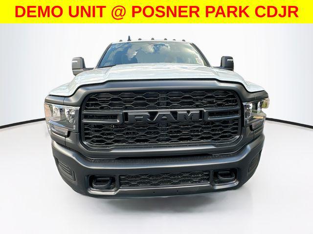 2024 RAM 2500 Tradesman Crew Cab 4x4 8 Box