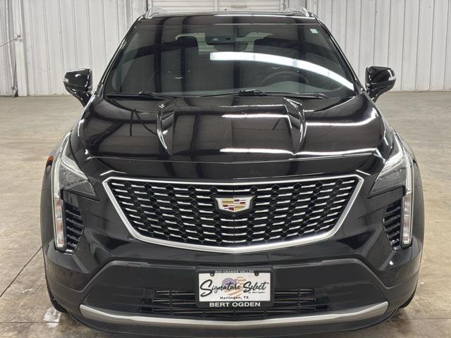 2022 Cadillac XT4 FWD Premium Luxury