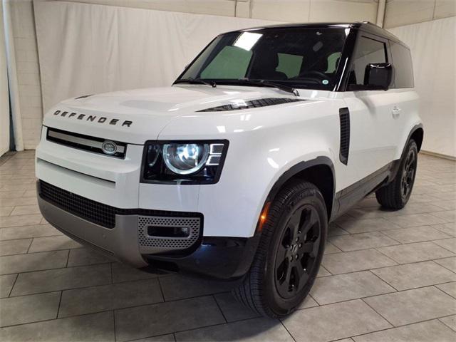 2024 Land Rover Defender 90 P400 X-Dynamic SE 2024 Land Rover Defender 90 P400 X-Dynamic SE