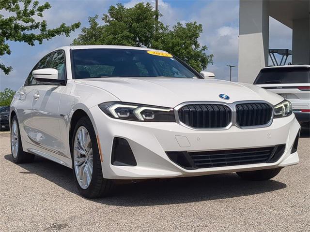 2023 BMW 3 Series 330e xDrive Sedan