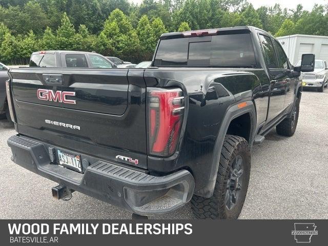 2024 GMC Sierra 2500HD 4WD Crew Cab Standard Bed AT4