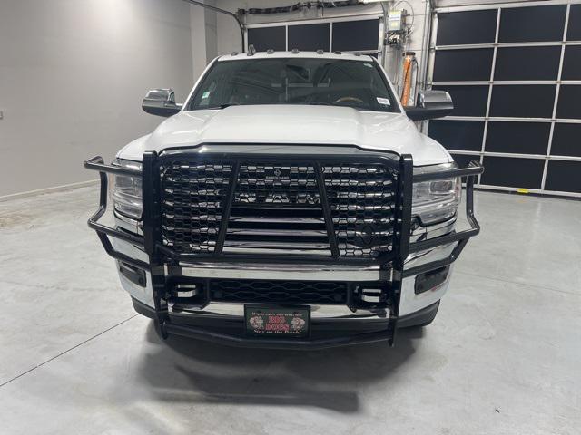 2022 RAM 3500 Limited Longhorn Crew Cab 4x4 8 Box