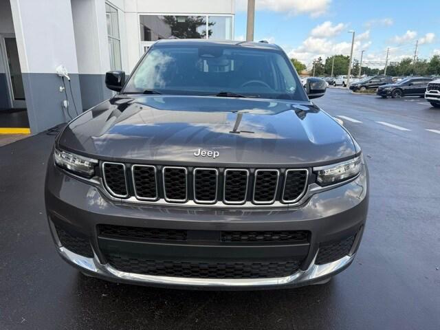 2023 Jeep Grand Cherokee L Laredo 4x2