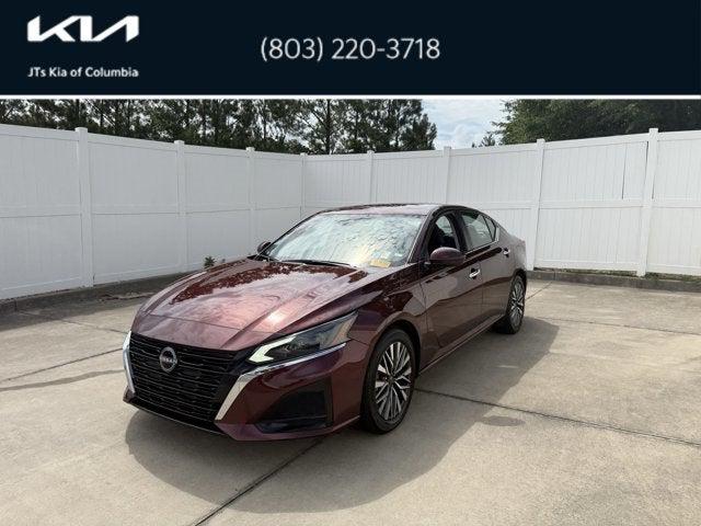 2023 Nissan Altima SV FWD