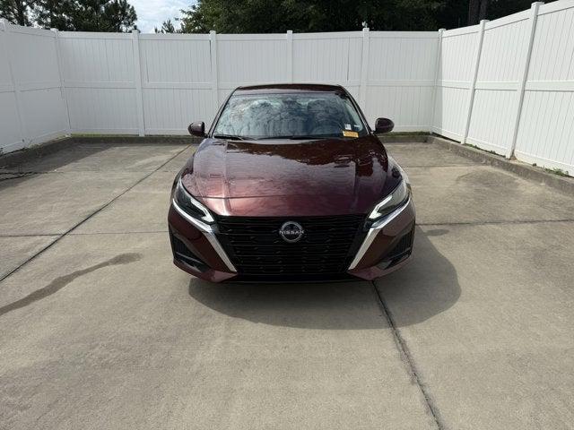 2023 Nissan Altima SV FWD