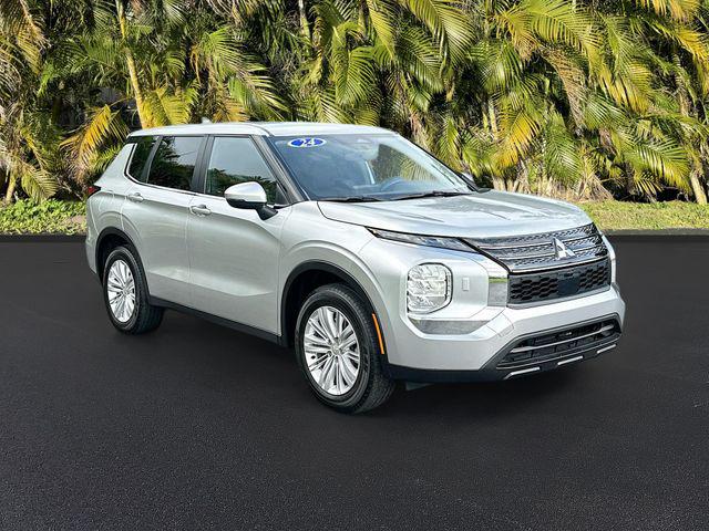 2024 Mitsubishi Outlander ES 2.5 S-AWC