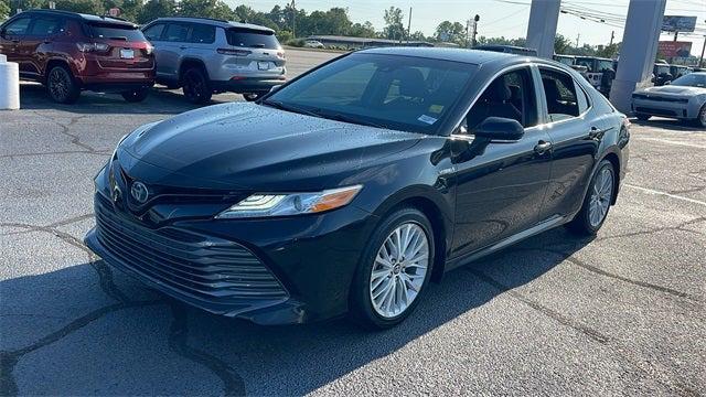 2020 Toyota Camry XLE Hybrid