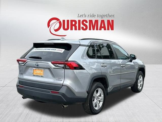 2020 Toyota RAV4 Hybrid LE