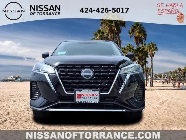 2025 Nissan Kicks S
