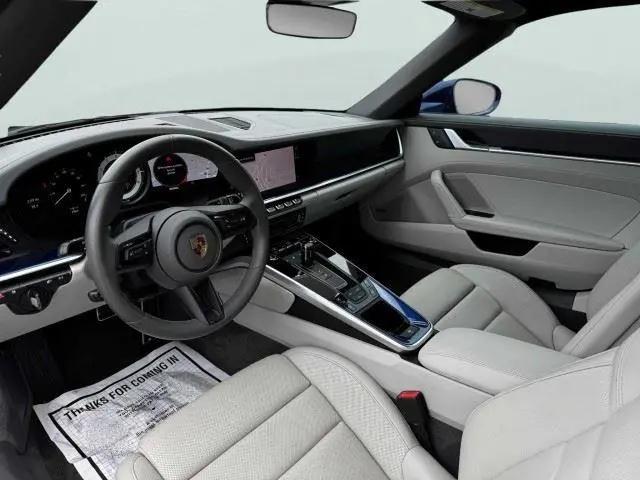 2024 Porsche 911 Carrera Cabriolet