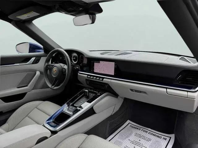 2024 Porsche 911 Carrera Cabriolet