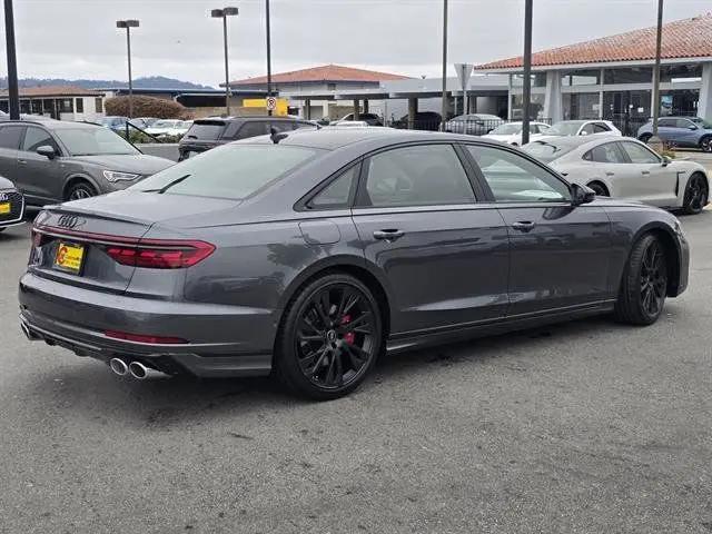 2025 Audi S8 TFSI quattro Tiptronic