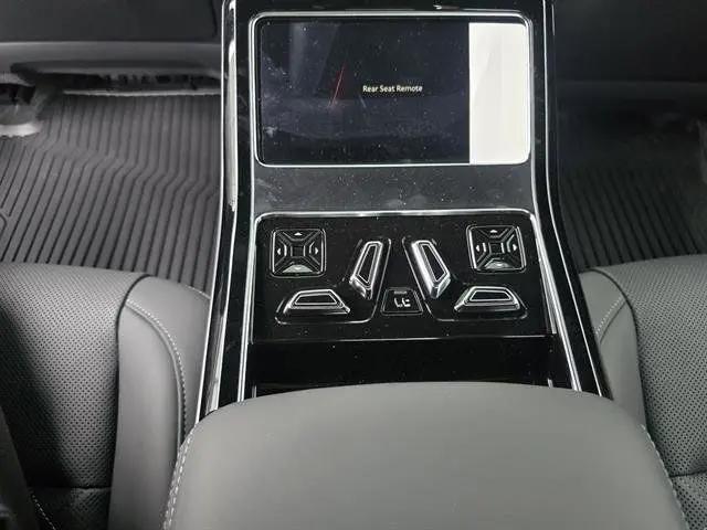 2025 Audi S8 TFSI quattro Tiptronic