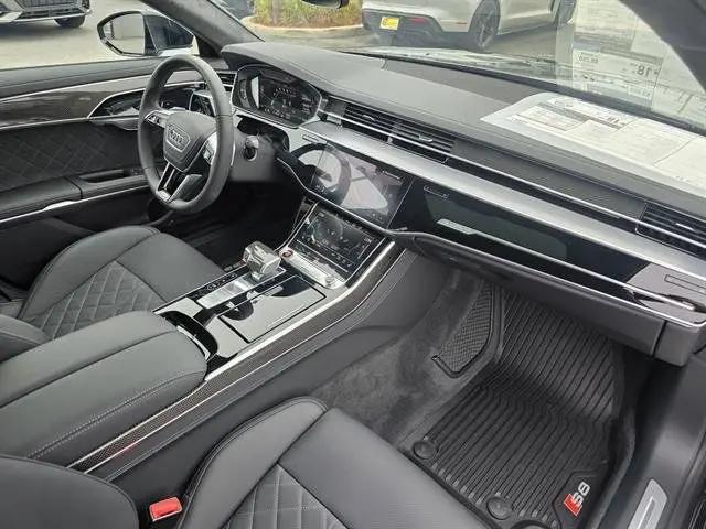 2025 Audi S8 TFSI quattro Tiptronic