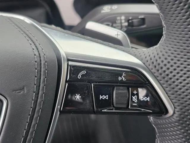 2025 Audi S8 TFSI quattro Tiptronic