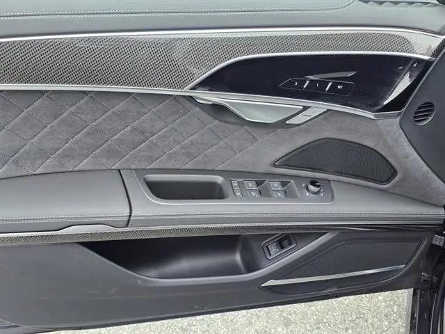 2025 Audi S8 TFSI quattro Tiptronic