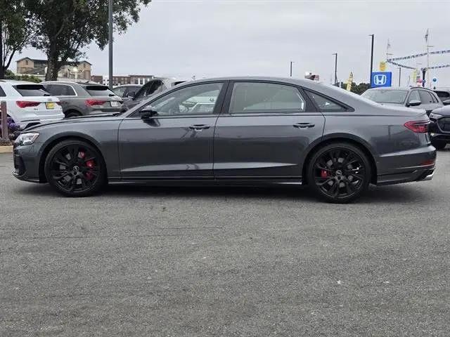 2025 Audi S8 TFSI quattro Tiptronic
