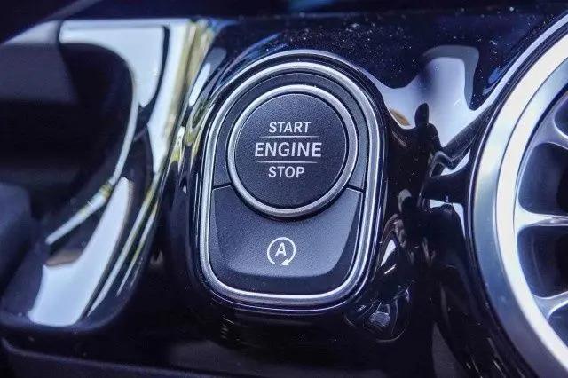 2025 Mercedes-Benz GLA-CLASS 4MATIC