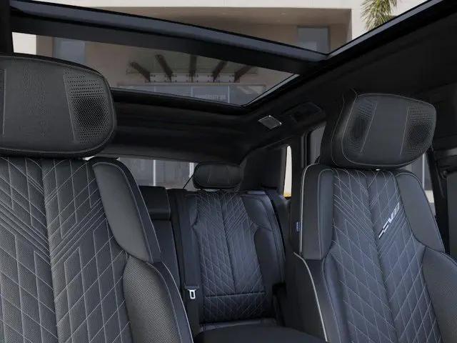2026 Cadillac iQ V-Series w/1SM