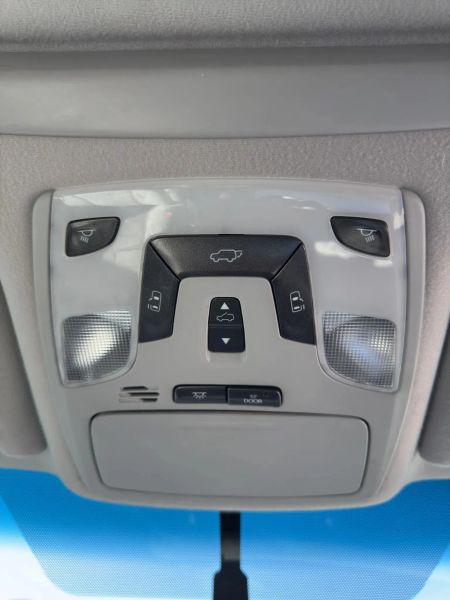 2011 Toyota Sienna XLE V6