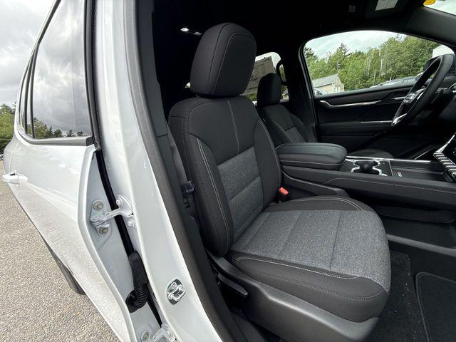 2025 GMC Acadia AWD Elevation