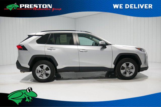2022 Toyota RAV4 Hybrid LE