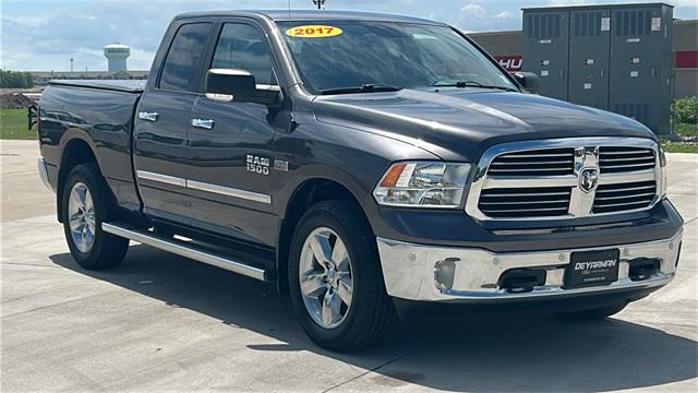 2017 RAM 1500 Big Horn Quad Cab 4x4 64 Box