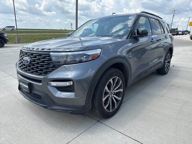 2022 Ford Explorer ST-Line