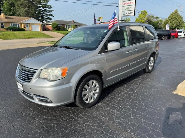 2014 Chrysler Town and Country Touring