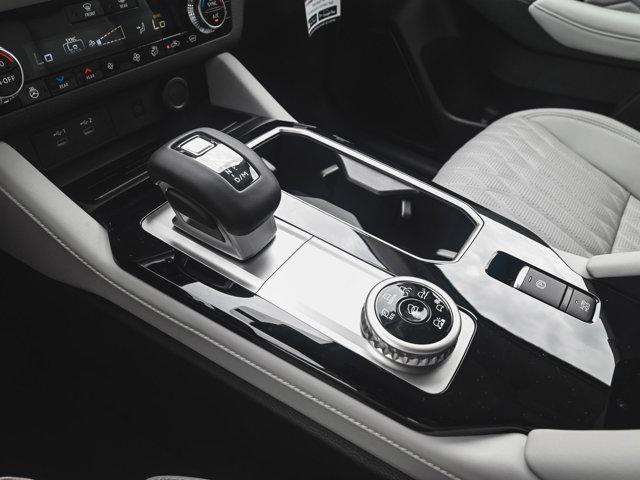 2025 Mitsubishi Outlander PLATINUM EDITION 2.5 S-AWC