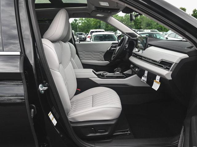 2025 Mitsubishi Outlander PLATINUM EDITION 2.5 S-AWC