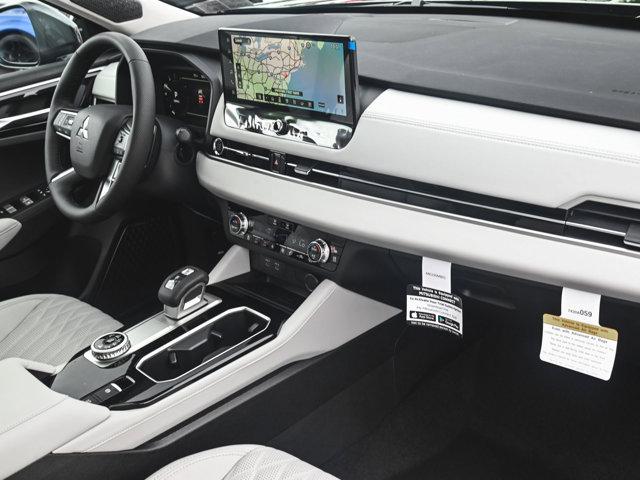 2025 Mitsubishi Outlander PLATINUM EDITION 2.5 S-AWC