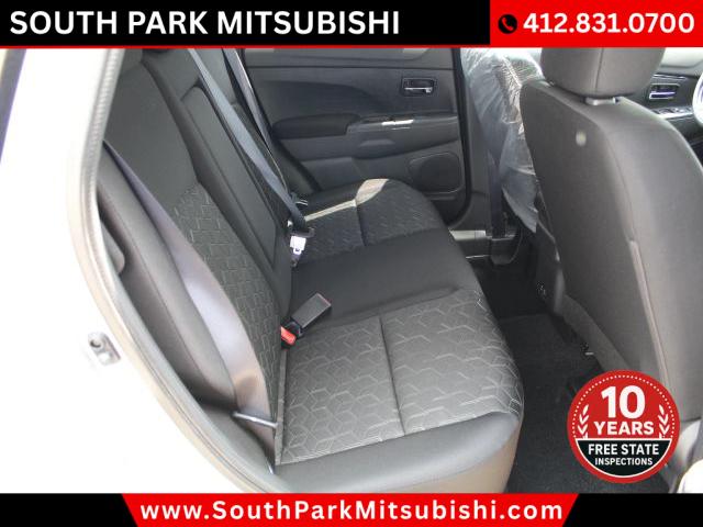 2025 Mitsubishi Outlander Sport 2.0 LE