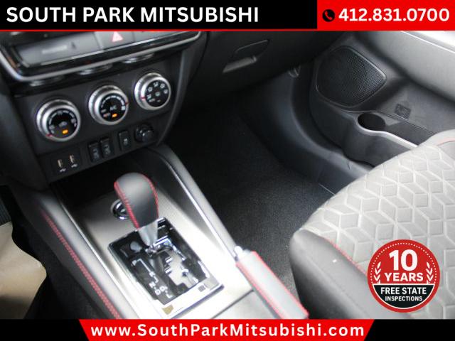 2025 Mitsubishi Outlander Sport 2.0 LE