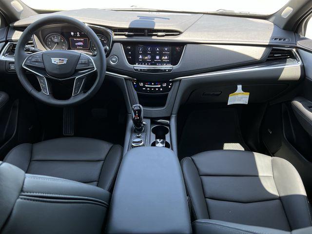 2025 Cadillac XT5 FWD Premium Luxury