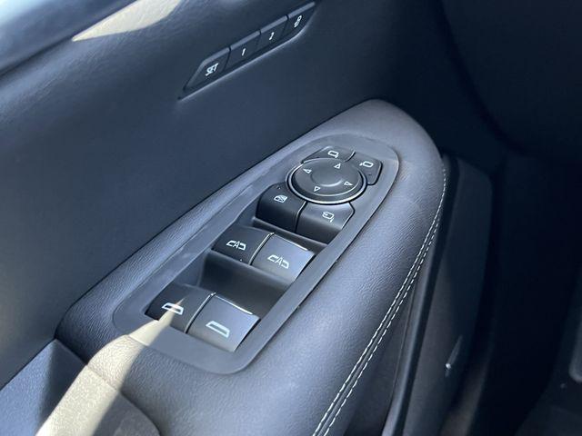 2025 Cadillac XT5 FWD Premium Luxury