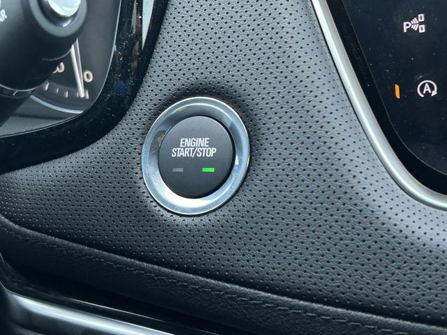2025 Cadillac XT5 FWD Premium Luxury