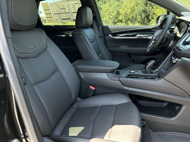 2025 Cadillac XT5 FWD Premium Luxury