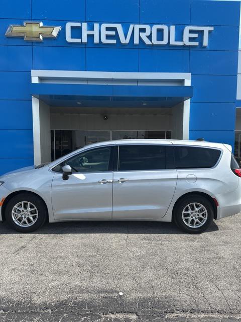 2022 Chrysler Voyager LX for sale in Chanute, KS