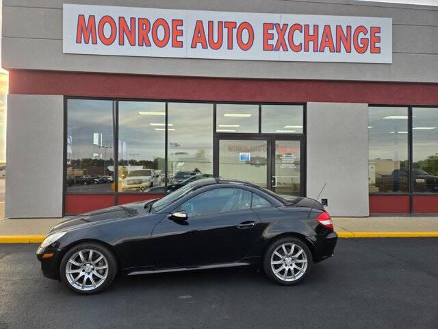2005 Mercedes-Benz SLK SLK 350 SLK 350 2dr Convertible for sale in Monroe, WI
