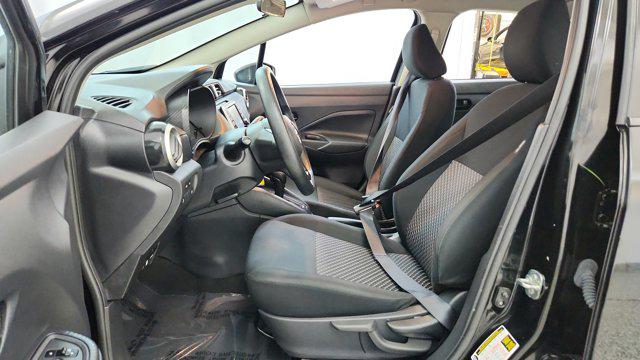 2024 Nissan Versa 1.6 S