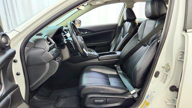 2019 Honda Insight Touring