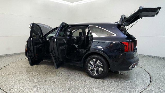 2022 Kia Sorento Hybrid S