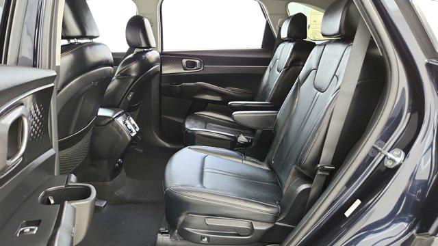 2022 Kia Sorento Hybrid S