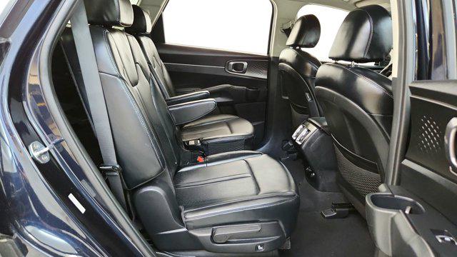 2022 Kia Sorento Hybrid S