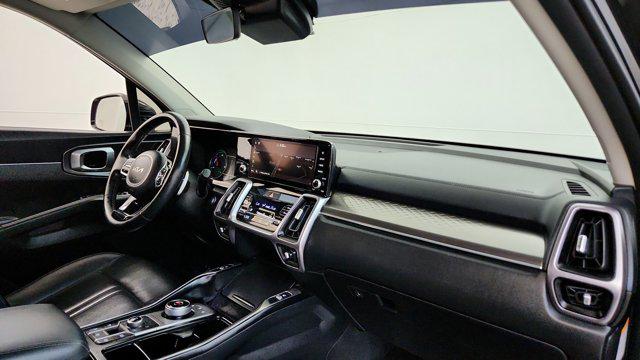 2022 Kia Sorento Hybrid S