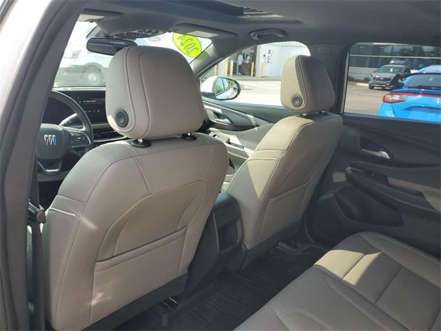 2024 Buick NV Avenir FWD