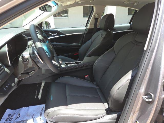 2026 Genesis G70 2.5T RWD